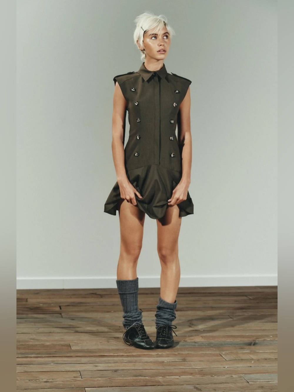 NWT Zara Woman Buttons SHORT DRESS WITH SHOULDER PADS AND RUFFLES Size XS - Picture 3 of 10